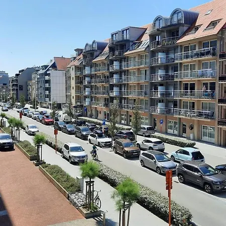 Appartement Gezellige Met Balkon - Santhooft Centrum Nieuwpoort-bad Nieuwpoort