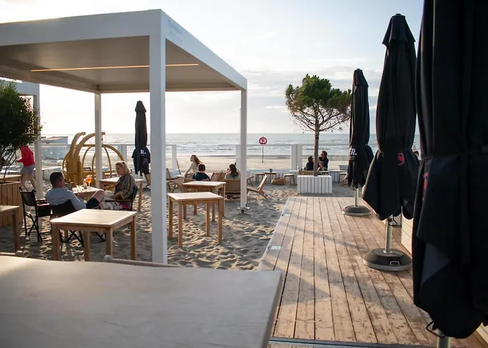 Appartement Gezellige Met Balkon - Santhooft Centrum Nieuwpoort-bad Nieuwpoort