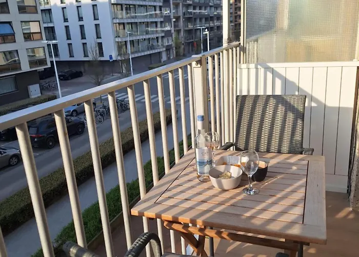 Gezellige Met Balkon - Santhooft Centrum Nieuwpoort-bad Appartement